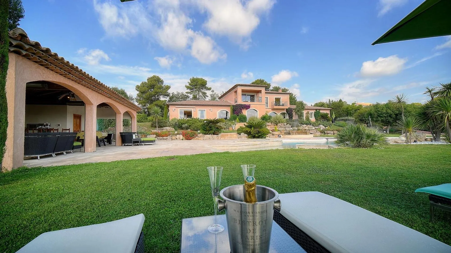 Havre De Paix: 5-Star Prestige Retreat with Spa & Heated Pool Mougins 5*,
