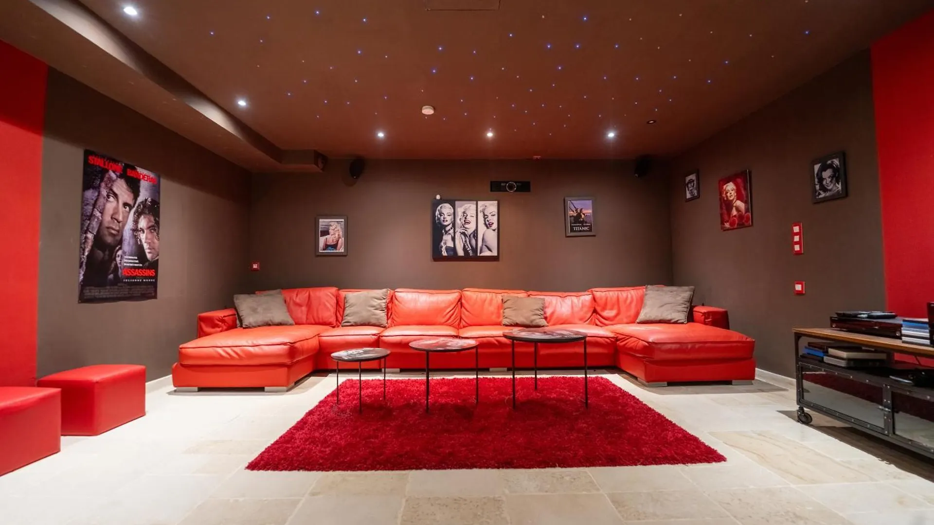 ***** Bed & Breakfast Havre De Paix: 5-Star Prestige Retreat with Spa & Heated Pool Mougins France